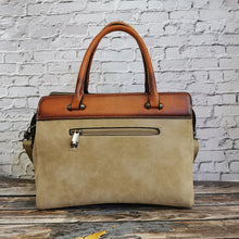 Load image into Gallery viewer, Madrid Velvet Handbag
